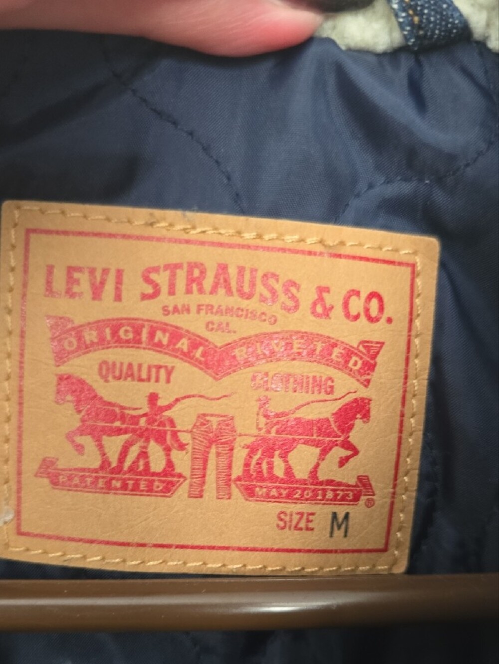 Levi's Dark Blue Denim Sherpa Collar Jacket - Picture 2 of 12